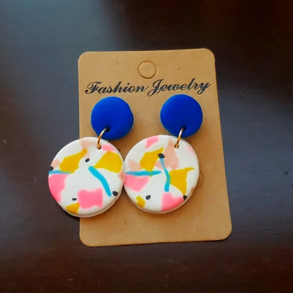 Colorful Earrings perfect for spring and summer - Picture 1 of 1